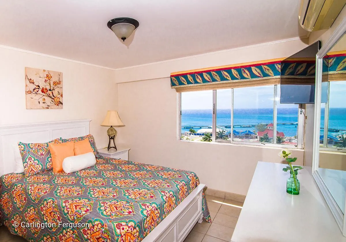 Serenity By The Sea At Turtle Towers Ocho Rios 0*,